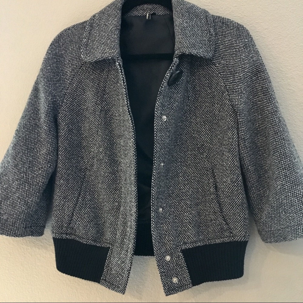 Ambition Jacket - Size S